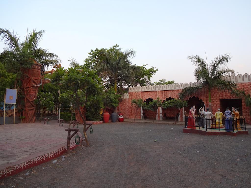 Chokhi Dhani Indore Exterior foto